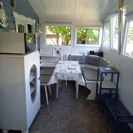 Ferienwohnung Im Rosengarten - Fewo 3 - A44957 * Dassow